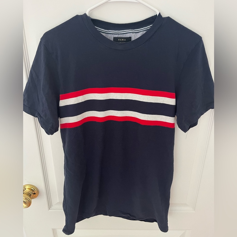 Zara T-Shirt Men’s Size Small